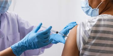 ബൂസ്റ്റര്‍ ഡോസായി ലഭിക്കുക ആദ്യം സ്വീകരിച്ചതില്‍ നിന്ന് വ്യത്യസ്തമായ വാക്‌സിന്‍ ; മാര്‍ഗനിര്‍ദേശം ഇറക്കും