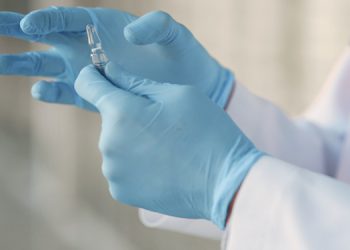 12 വയസ്സിന് താഴെയുള്ളവര്ക്കുള്ള വാക്സീന് അംഗീകാരം നല്കി ബ്രിട്ടന്