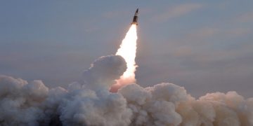 രണ്ടു മിസൈലുകള്‍ കൂടി പരീക്ഷിച്ച് ഉത്തര കൊറിയ