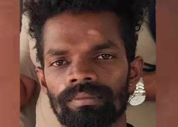 മകന്‍റെ അടിയേറ്റ് തലയോട്ടി പിളർന്ന് അച്ഛൻ മരിച്ചു