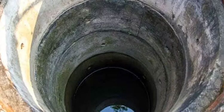 കിണറ്റിൽ വീണ സ്ത്രീയെ അഗ്നിരക്ഷ സേന രക്ഷപ്പെടുത്തി