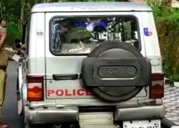 മദ്യലഹരിയിൽ വൃദ്ധ മാതാവിനെ നിലത്തിട്ട് ചവിട്ടി ;   സൈനികനായ മകന്‍ കസ്റ്റഡിയില്‍