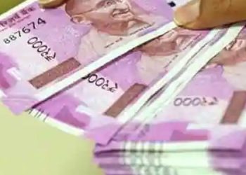 വരുമാനക്കമ്മി നികത്താൻ 17 സംസ്ഥാനങ്ങൾക്ക് 9871 കോടി നൽകി കേന്ദ്രം  ;  കേരളത്തിന് 1657.58 കോടി രൂപ