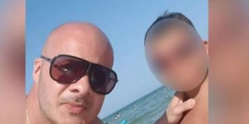 ഭാര്യയോട് ദേഷ്യം തീർക്കാൻ ഏഴുവയസുകാരനെ കുത്തിക്കൊന്ന പിതാവ് പിടിയിൽ