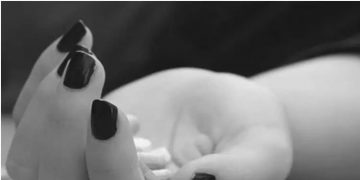 ഒറ്റപ്പാലത്ത് ഒൻപത് വയസ്സുകാരി വീടിനുള്ളിൽ തൂങ്ങിമരിച്ച നിലയിൽ