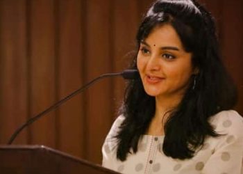 അക്രമിക്കപ്പെട്ട നടിക്ക് പിന്തുണയുമായി മഞ്ജു വാര്യര്‍