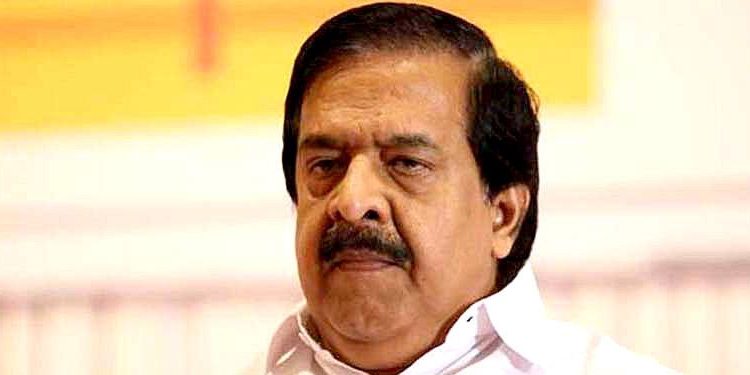 ‘ അയോഗ്യയാക്കണം ‘, മന്ത്രി ബിന്ദുവിനെതിരെ ചെന്നിത്തല ലോകായുക്തയിൽ