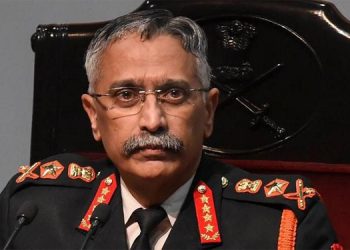 അതിര്‍ത്തിയില്‍ ഭീഷണി ഒഴിഞ്ഞിട്ടില്ല ; ചൈനപ്പട്ടാളത്തെ ശക്തമായി നേരിടും : കരസേനാ മേധാവി