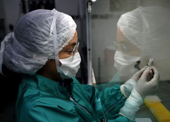 കൊവിഡ് കുതിപ്പിനെ ഒമിക്രോണ്‍ തരംഗമായി കണക്കാക്കാം ; ക്ലസ്റ്ററുകള്‍ രൂപപ്പെടുന്നത് അതിവേഗം