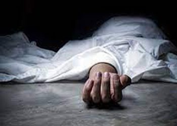 ആറാട്ടുപുഴയില്‍ ദമ്പതികളെ വീടിനുള്ളില്‍ മരിച്ച നിലയില്‍ കണ്ടെത്തി