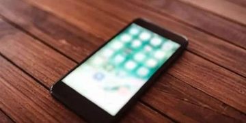 ആന്‍ഡ്രോയിഡും ,  ഐഒഎസും അല്ല  ,  മെയ്ഡ്-ഇന്‍-ഇന്ത്യ ഒഎസ് വേണം ;  നയം വ്യക്തമാക്കി കേന്ദ്രം