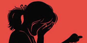 പ്രണയാഭ്യര്‍ഥന നിരസിച്ചതിന് പ്ലസ് വണ്‍ വിദ്യാര്‍ഥിനിയുടെ വായില്‍ യുവാവ് കീടനാശിനി ഒഴിച്ചു