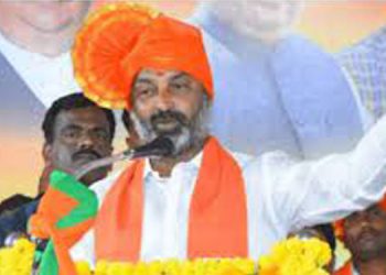 തെലങ്കാന ബിജെപി അധ്യക്ഷന്റെ അറസ്റ്റ് ; പ്രതിഷേധത്തിന് നേതൃത്വം നൽകാൻ ജെപി നദ്ദ