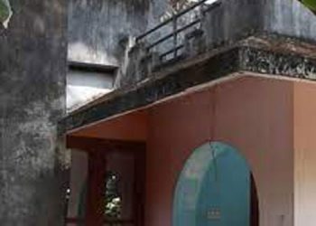 കുട്ടികളുടെ കഴുത്തില്‍ കത്തിവെച്ച് പണവുംസ്വര്‍ണവും ആവശ്യപ്പെട്ടു  ;  തലസ്ഥാനത്ത് രാത്രി ഗുണ്ടാവിളയാട്ടം