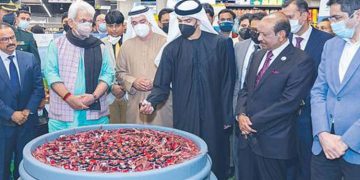 ജമ്മുകശ്മീരിൽ വൻ നിക്ഷേപ പദ്ധതികൾ പ്രഖ്യാപിച്ച് ലുലു ഗ്രൂപ്പ്