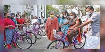 കുടുംബശ്രീ അംഗങ്ങളുടെ സവാരി ഇനി സൈക്കിളിൽ