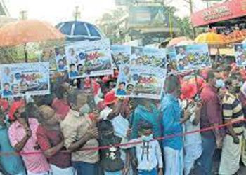 എടപ്പാൾ മേൽപാലം തുറന്ന ആദ്യദിനം കുരുക്ക് അഴിഞ്ഞു ; താഴെക്കൂടി സഞ്ചരിക്കുമ്പോൾ ശ്രദ്ധവേണം…