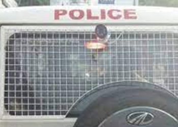 ഭര്‍ത്താവിനെ അന്വേഷിച്ച് മഹാരാഷ്ട്ര സ്വദേശിനി പിണറായി പോലീസ് സ്‌റ്റേഷനില്‍ – ഒപ്പം കൈക്കുഞ്ഞും