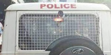 ഭര്‍ത്താവിനെ അന്വേഷിച്ച് മഹാരാഷ്ട്ര സ്വദേശിനി പിണറായി പോലീസ് സ്‌റ്റേഷനില്‍ – ഒപ്പം കൈക്കുഞ്ഞും