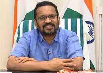 സില്വര് ലൈന് : ജനങ്ങളോട് യുദ്ധത്തിനില്ല ; പ്രശ്നങ്ങള് പരിഹരിച്ച ശേഷമേ നടപ്പാക്കൂവെന്ന് മന്ത്രി കെ.രാജന്