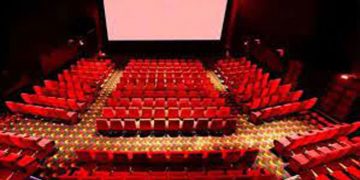 മഹാരാഷ്ട്രയില്‍ തിയേറ്ററുകള്‍ അടച്ചുതുടങ്ങി