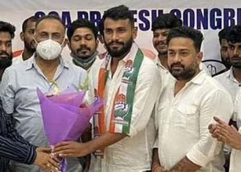 ഓപ്പറേഷൻ കമലയ്ക്ക് മറുപണി ; ബിജെപി നേതാക്കൾ കൂട്ടത്തോടെ കോണ്‍ഗ്രസിൽ