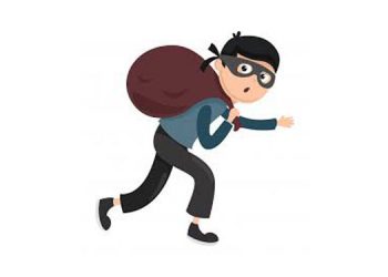 കള്ളൻ കൊണ്ടുപോയത് മുക്കുപണ്ടം ; മാല മുറുകി സ്ത്രീക്ക് കഴുത്തിന് പരുക്ക്