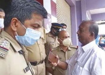 ത്രിവേണി സ്റ്റോറിന്റെ പ്രവർത്തനം തടസ്സപ്പെടുത്തി ; ജില്ലാപ്പഞ്ചായത്ത് അംഗം അറസ്റ്റിൽ
