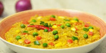 മോഷണത്തിനിടെ വിശന്നാല്‍ എന്തുചെയ്യും !  കിച്ച്ഡിയുണ്ടാക്കിയത് മാത്രം ഓര്‍മ ,  കള്ളന്‍ പിടിയില്‍