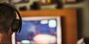 ഓൺലൈൻ ഗെയിമിംഗ് നിയന്ത്രണ നിയമം കൊണ്ടുവരുമെന്ന് മധ്യപ്രദേശ്