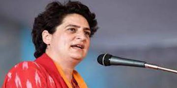 പ്രചാരണം കഴിഞ്ഞെത്തിയാലും മക്കളുടെ പഠനസഹായത്തിന് പുലർച്ചെ 3-4 മണിവരെ ഇരിക്കാറുണ്ടെന്ന് പ്രിയങ്ക