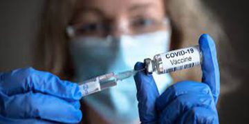 മൂന്നാം തരംഗത്തില്‍ മരണം കുറവ് ; സുരക്ഷിതത്വം നല്‍കുന്നത് വാക്സിന്‍