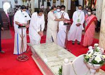 ചാവറയച്ചന്റെ സ്വർഗപ്രാപ്തിയുടെ 150–ാം വാർഷിക സമാപനം ഉപരാഷ്ട്രപതി ഉദ്ഘാടനം ചെയ്തു
