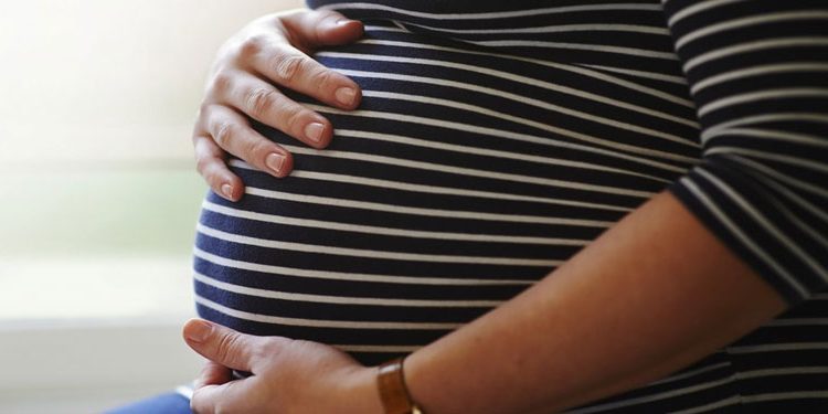 എയ്ഡഡ് കോളജ് അധ്യാപകരുടെ പ്രസവാവധി 180 ദിവസമാക്കി ഉയർത്തി ഒഡിഷ സർക്കാർ