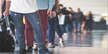 ഇന്ത്യയില്‍ 5.3 കോടിയാളുകള്‍ തൊഴില്‍ അന്വേഷിക്കുന്നു : സിഎംഐഇ റിപ്പോര്‍ട്ട്