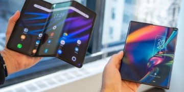 മടക്കാവുന്ന സ്മാര്‍ട്ട്ഫോൺ ,  ഗുഗിൾ വക ആദ്യം,  പിക്സല്‍ നോട്ട്പാഡ് ഉടനെത്തും ;  വില ഞെട്ടിക്കുമോ ?