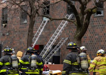 ന്യൂയോര്‍ക്കില്‍ തീപിടിത്തം : 19 മരണം ; അറുപതിലധികം പേര്‍ക്ക് പരുക്ക്