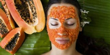 മുഖകാന്തി വർദ്ധിപ്പിക്കാൻ പപ്പായ ഇങ്ങനെ ഉപയോ​ഗിക്കൂ