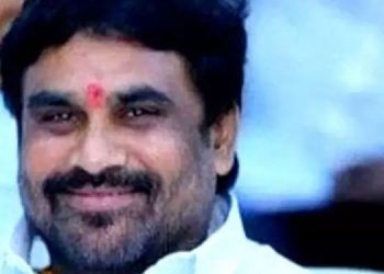 ആത്മഹത്യാ പ്രേരണക്കേസിൽ പ്രതി  : എം.എൽ.എയുടെ മകനെ പുറത്താക്കി ടി.ആർ.എസ്