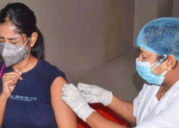 കരുതല്‍ ഡോസ് വാക്‌സിനേഷന്‍ തിങ്കളാഴ്ച മുതല്‍ ; എങ്ങനെ ബുക്ക് ചെയ്യാം ?