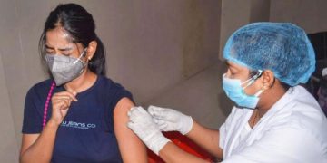 കരുതല്‍ ഡോസ് വാക്‌സിനേഷന്‍ തിങ്കളാഴ്ച മുതല്‍ ; എങ്ങനെ ബുക്ക് ചെയ്യാം ?