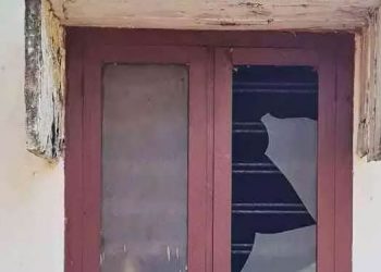 പയ്യോളിയിൽ വെട്ടിപ്പരിക്കേൽപ്പിക്കപ്പെട്ട യുവതിയുടെ വീടിന് നേരെ ആക്രമണം