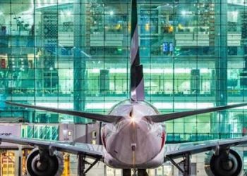 യുഎഇയില്‍ വാക്‌സിനെടുക്കാത്തവര്‍ക്കുള്ള യാത്രാവിലക്ക് നാളെ മുതല്‍ പ്രാബല്യത്തില്‍