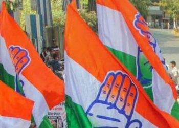 കൂറുമാറിയ അംഗങ്ങള്ക്കെതിരെ 100 ദിന സമരം പ്രഖ്യാപിച്ച് കോണ്ഗ്രസ്