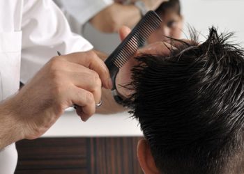 സൗദിയില്‍ ബാര്‍ബര്‍ ഷോപ്പുകളില്‍ ഡിസ്‌പോസിബിള്‍ ഷേവിങ് സെറ്റ് ഒന്നിലധികം തവണ ഉപയോഗിച്ചാല്‍ 2,000 റിയാല്‍ പിഴ