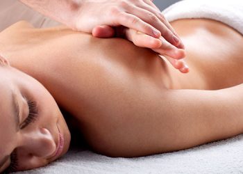 മസാജിനിടെ രഹസ്യഭാഗങ്ങളില്‍ സ്പര്‍ശിച്ചു  ;  യുവതിയുടെ പരാതിയില്‍ 35 കാരന്‍ പിടിയില്‍