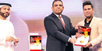 ഡി.എസ്.എഫ് ജോയ് ആലുക്കാസ് ഉപഭോക്താവിന് സമ്മാനം