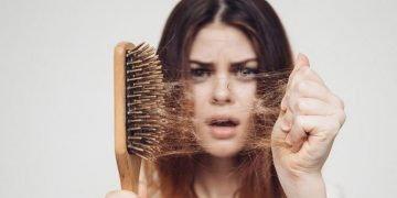 മുടി കൊഴിച്ചിൽ തടയാൻ ആഴ്ചയിൽ ഒരു തവണ ഇങ്ങനെ ചെയ്യൂ