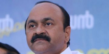 സിൽവർ ലൈൻ പദ്ധതി നിയമസഭയിൽ ചർച്ച ചെയ്യണം ,  പ്രത്യേക യോഗം വിളിക്കണം :  വിഡി സതീശൻ