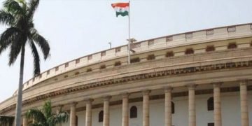 മീഡിയവൺ വിലക്കിൽ പാർലമെന്റിൽ പ്രതിപക്ഷ പ്രതിഷേധം